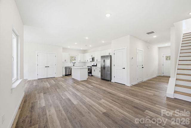 2332 Merts Way, Hudson, NC 28638