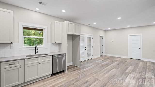 644 Roxboro Drive, Mount Gilead, NC 27306