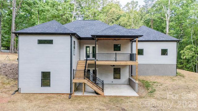 644 Roxboro Drive, Mount Gilead, NC 27306