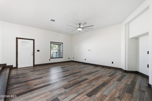 3056 CASCADE POINT Drive, El Paso, TX 79938