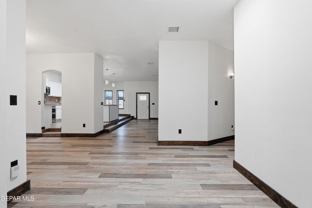 3056 CASCADE POINT Drive, El Paso, TX 79938