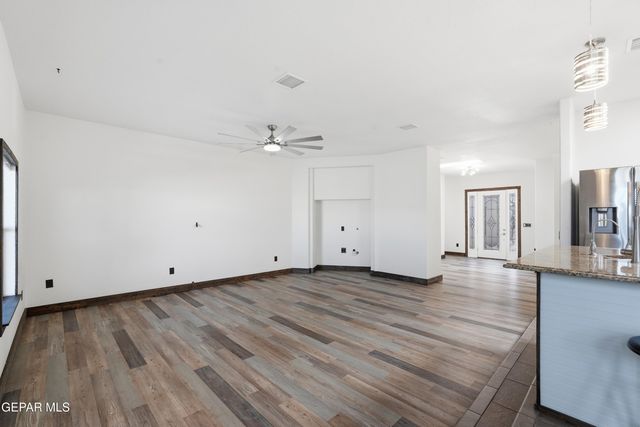 3056 CASCADE POINT Drive, El Paso, TX 79938