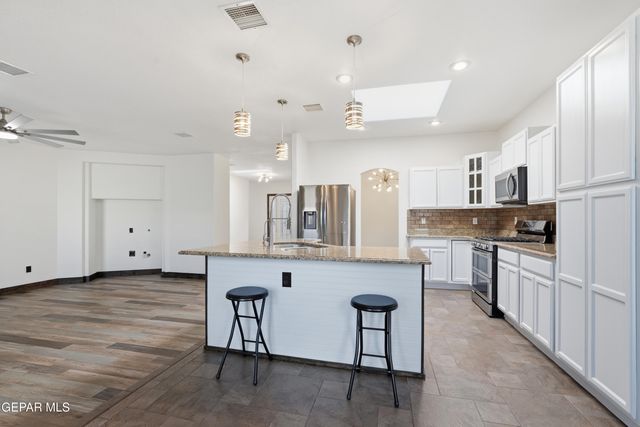 3056 CASCADE POINT Drive, El Paso, TX 79938