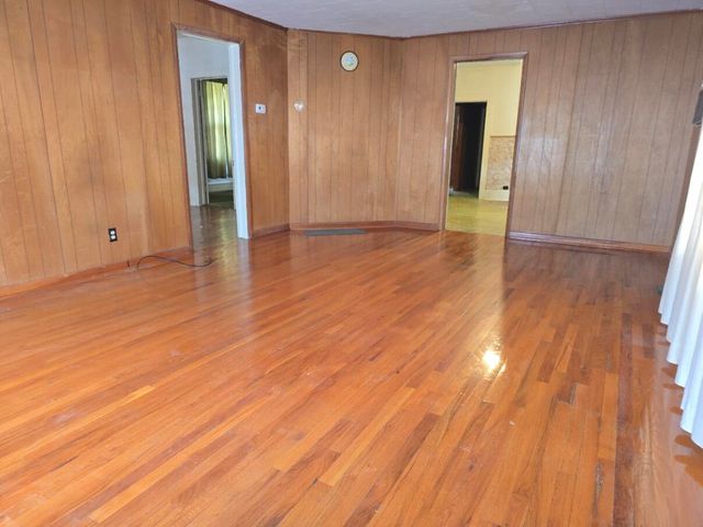 3938 Arkwright Street, Lupton City, TN 37351
