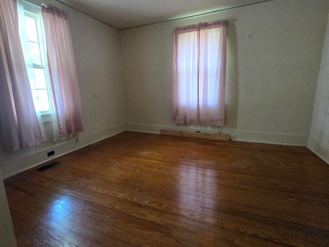 3938 Arkwright Street, Lupton City, TN 37351