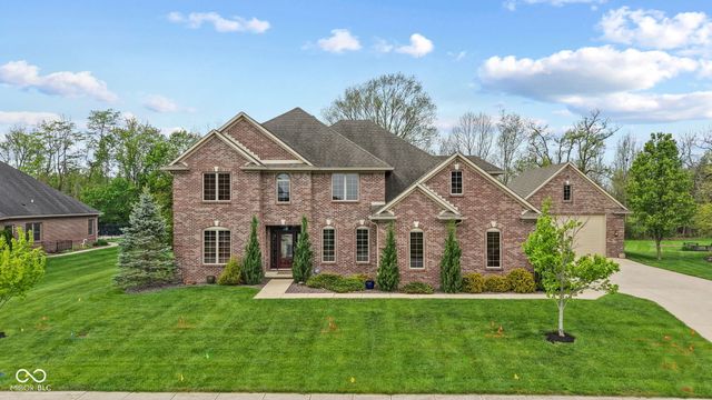 2418 Waterside Circle, Avon, IN 46123