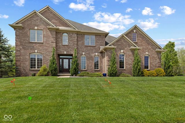 2418 Waterside Circle, Avon, IN 46123