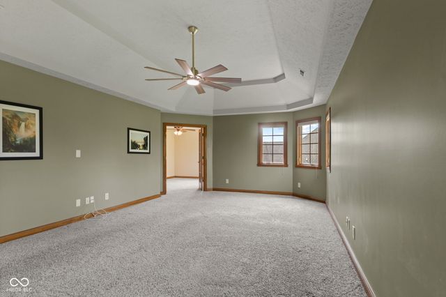 2418 Waterside Circle, Avon, IN 46123