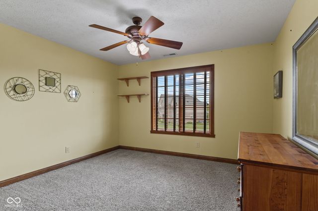 2418 Waterside Circle, Avon, IN 46123