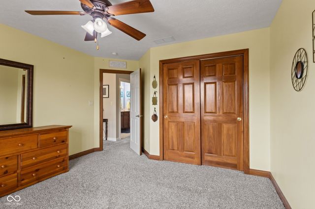 2418 Waterside Circle, Avon, IN 46123