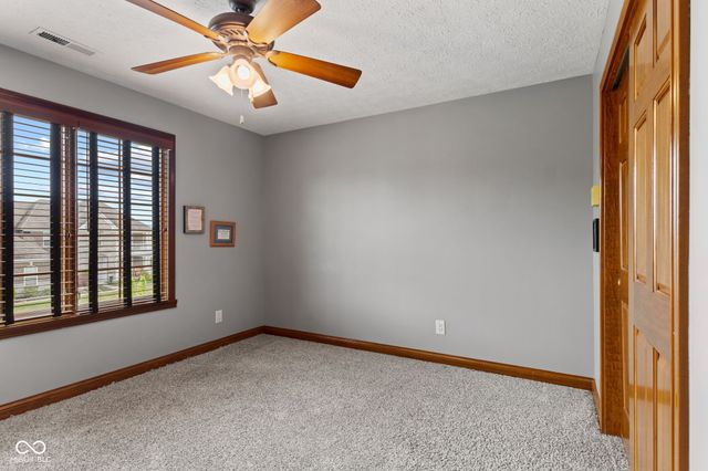 2418 Waterside Circle, Avon, IN 46123