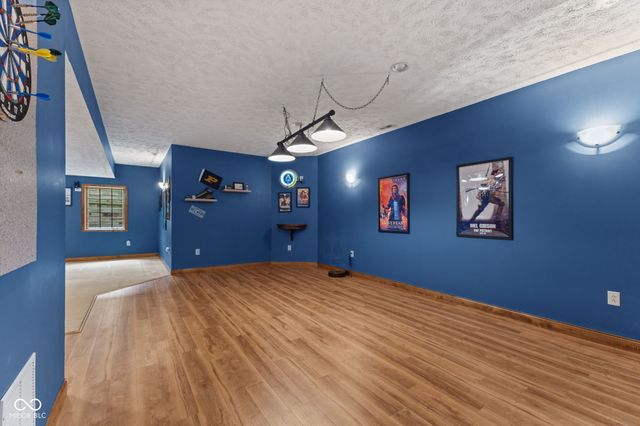 2418 Waterside Circle, Avon, IN 46123