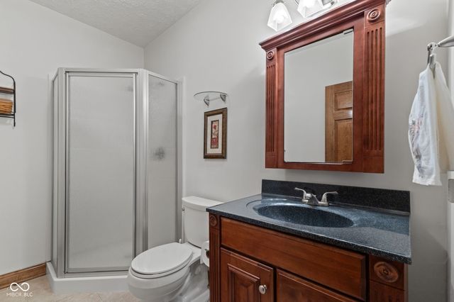 2418 Waterside Circle, Avon, IN 46123