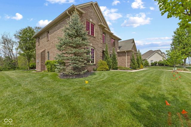 2418 Waterside Circle, Avon, IN 46123