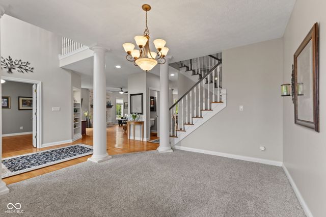 2418 Waterside Circle, Avon, IN 46123