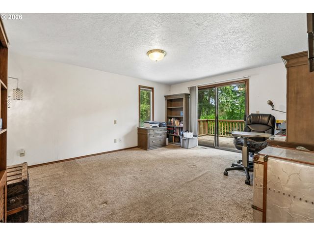 13620 Sw FERN St, Portland, OR 97223