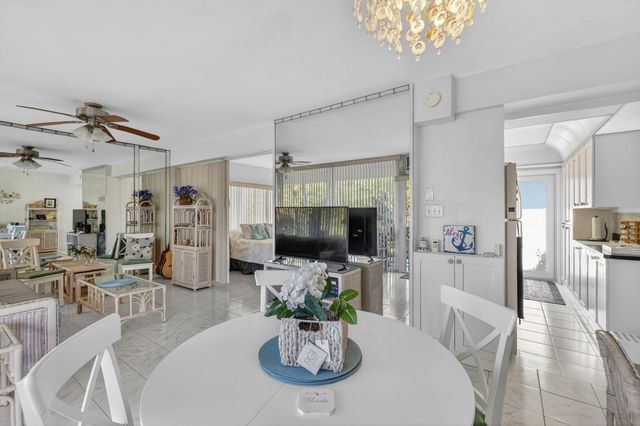 1221 Hillsboro Mile 23a, Hillsboro Beach, FL 33062