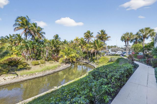 1221 Hillsboro Mile 23a, Hillsboro Beach, FL 33062