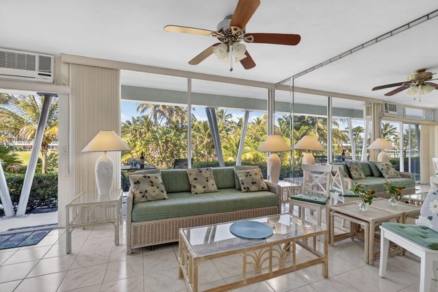 1221 Hillsboro Mile 23a, Hillsboro Beach, FL 33062