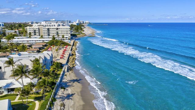 1221 Hillsboro Mile 23a, Hillsboro Beach, FL 33062