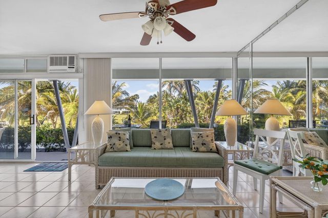 1221 Hillsboro Mile 23a, Hillsboro Beach, FL 33062