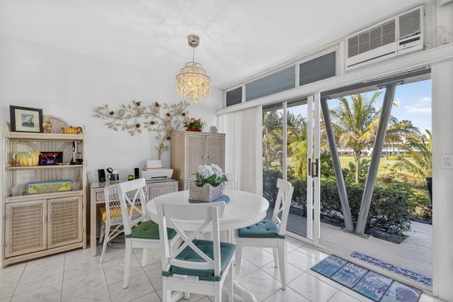 1221 Hillsboro Mile 23a, Hillsboro Beach, FL 33062