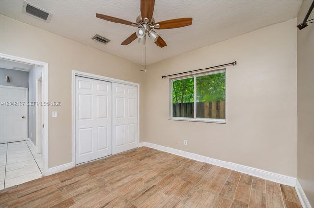 2750 NW 170th St, Miami Gardens, FL 33056
