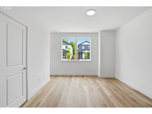 6204 Ne 43RD St, Vancouver, WA 98661