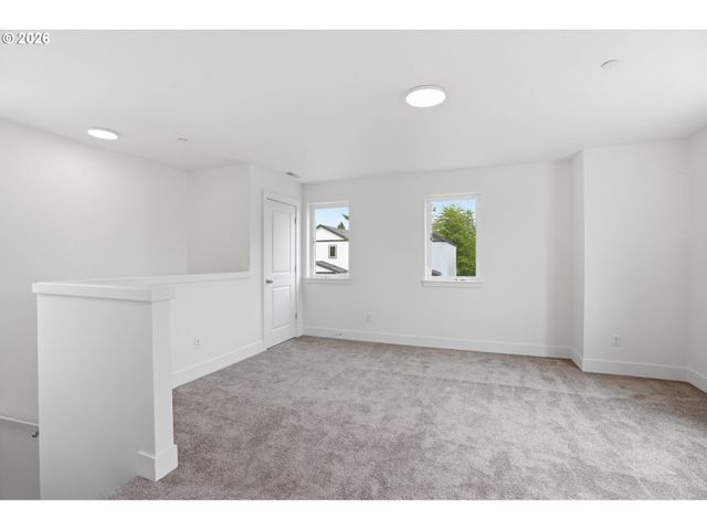 6204 Ne 43RD St, Vancouver, WA 98661