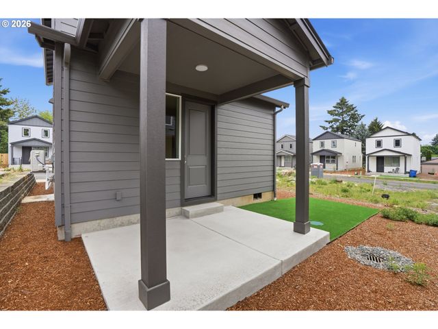 6204 Ne 43RD St, Vancouver, WA 98661