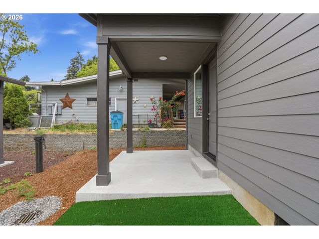 6204 Ne 43RD St, Vancouver, WA 98661