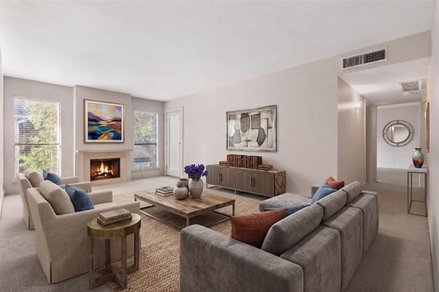 1601 S Shepherd Drive 243, Houston, TX 77019