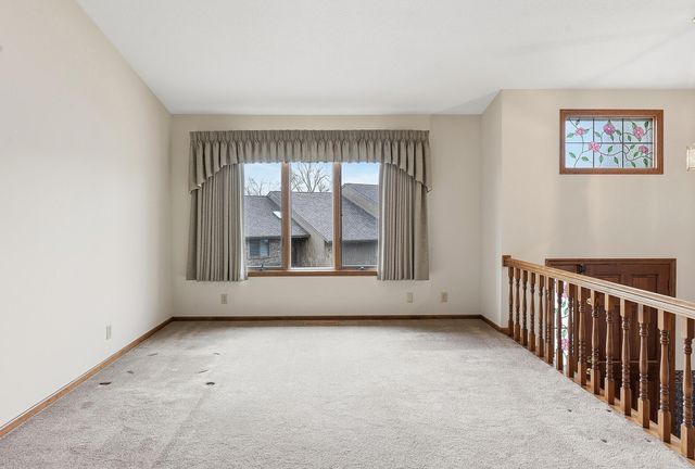 1020 ARBOR RIDGE Circle, Council Bluffs, IA 51503