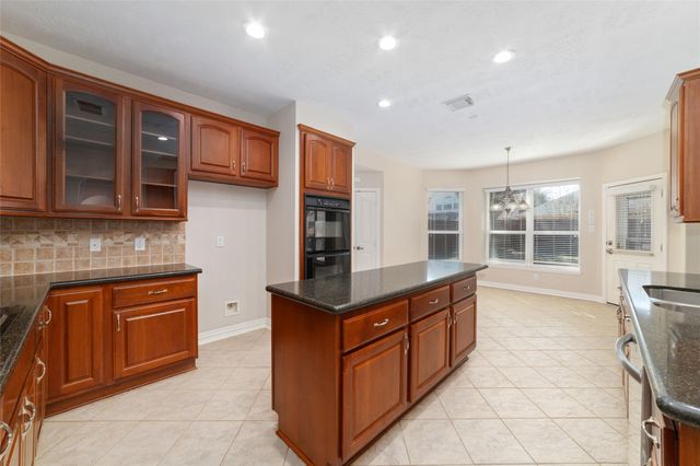 12527 Country Arbor Lane, Houston, TX 77041