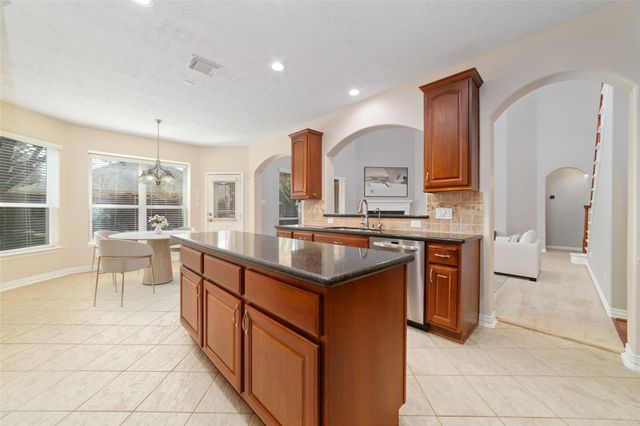 12527 Country Arbor Lane, Houston, TX 77041