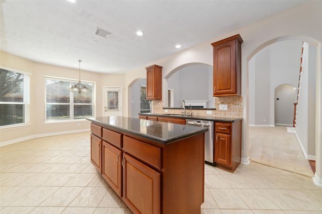 12527 Country Arbor Lane, Houston, TX 77041