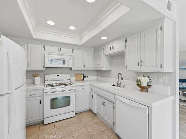 24302 El Pilar 103, Laguna Niguel, CA 92677