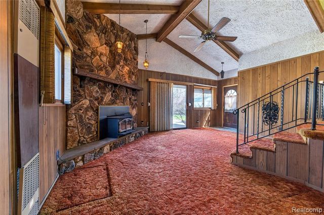 17198 Macarthur Street, Redford, MI 48240