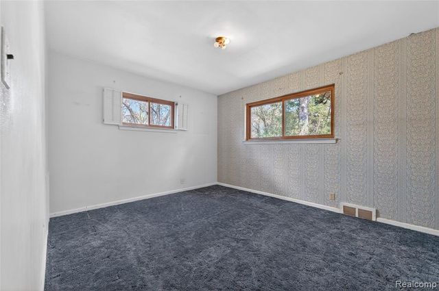 17198 Macarthur Street, Redford, MI 48240