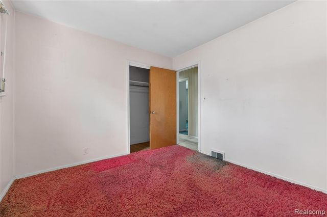 17198 Macarthur Street, Redford, MI 48240