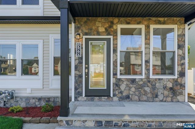 588 Maple Avenue, Saddle Brook, NJ 07663