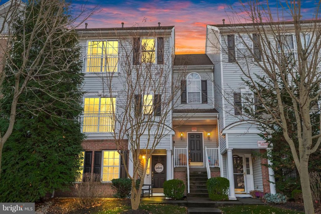 315 HARBOUR BLVD, Cinnaminson, NJ 08077