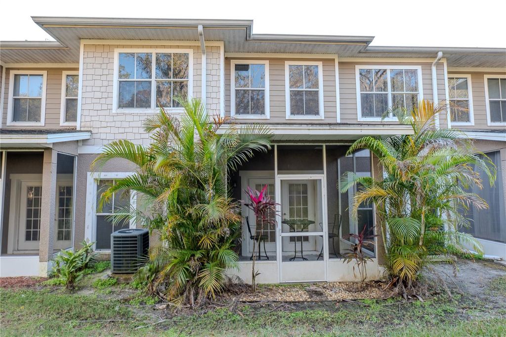 Image 22 of property listing at 8208 DOWNPATRICK COURT, Tampa, FL 33610