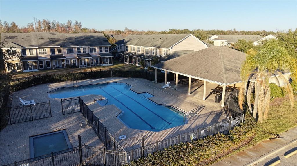 Image 25 of property listing at 8208 DOWNPATRICK COURT, Tampa, FL 33610