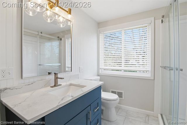 470 Crystalia Street, Commerce Twp, MI 48382