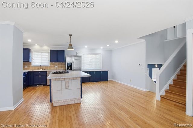 470 Crystalia Street, Commerce Twp, MI 48382