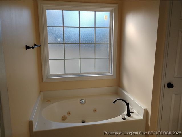 707 Connaly Drive, Hope Mills, NC 28348