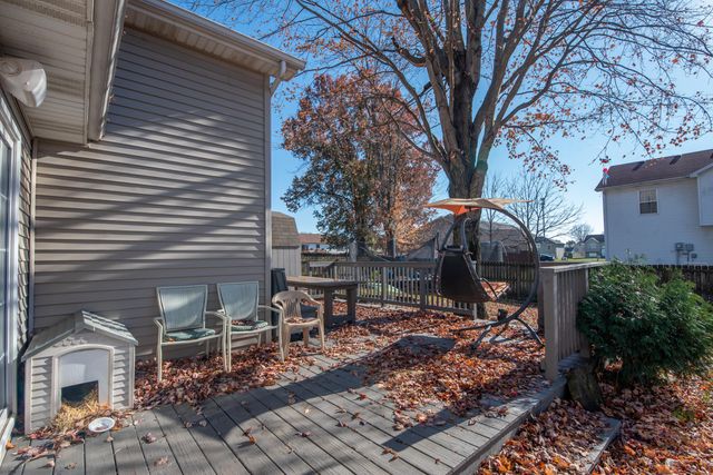 6717 Blackstone Circle, Portage, IN 46368