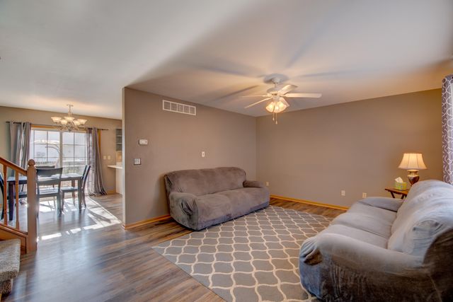 6717 Blackstone Circle, Portage, IN 46368