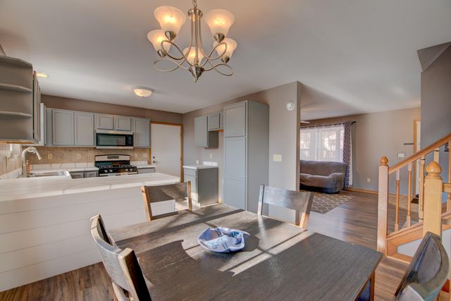 6717 Blackstone Circle, Portage, IN 46368